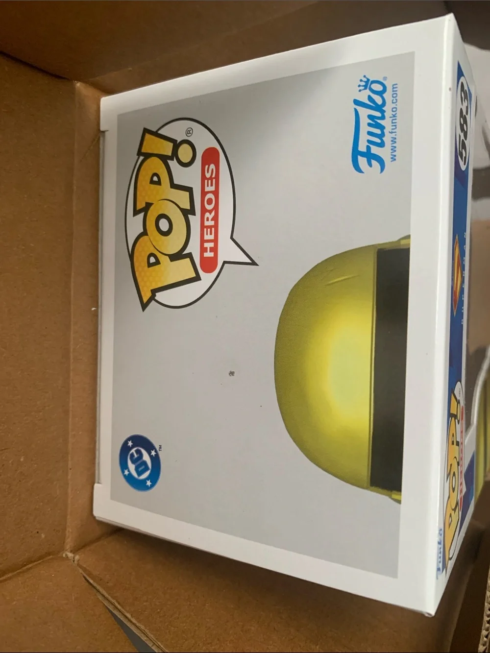 🆕- Funko POP HEROES Hammer of Boravia Metallic Gold & Black Pop! Vinyl #583